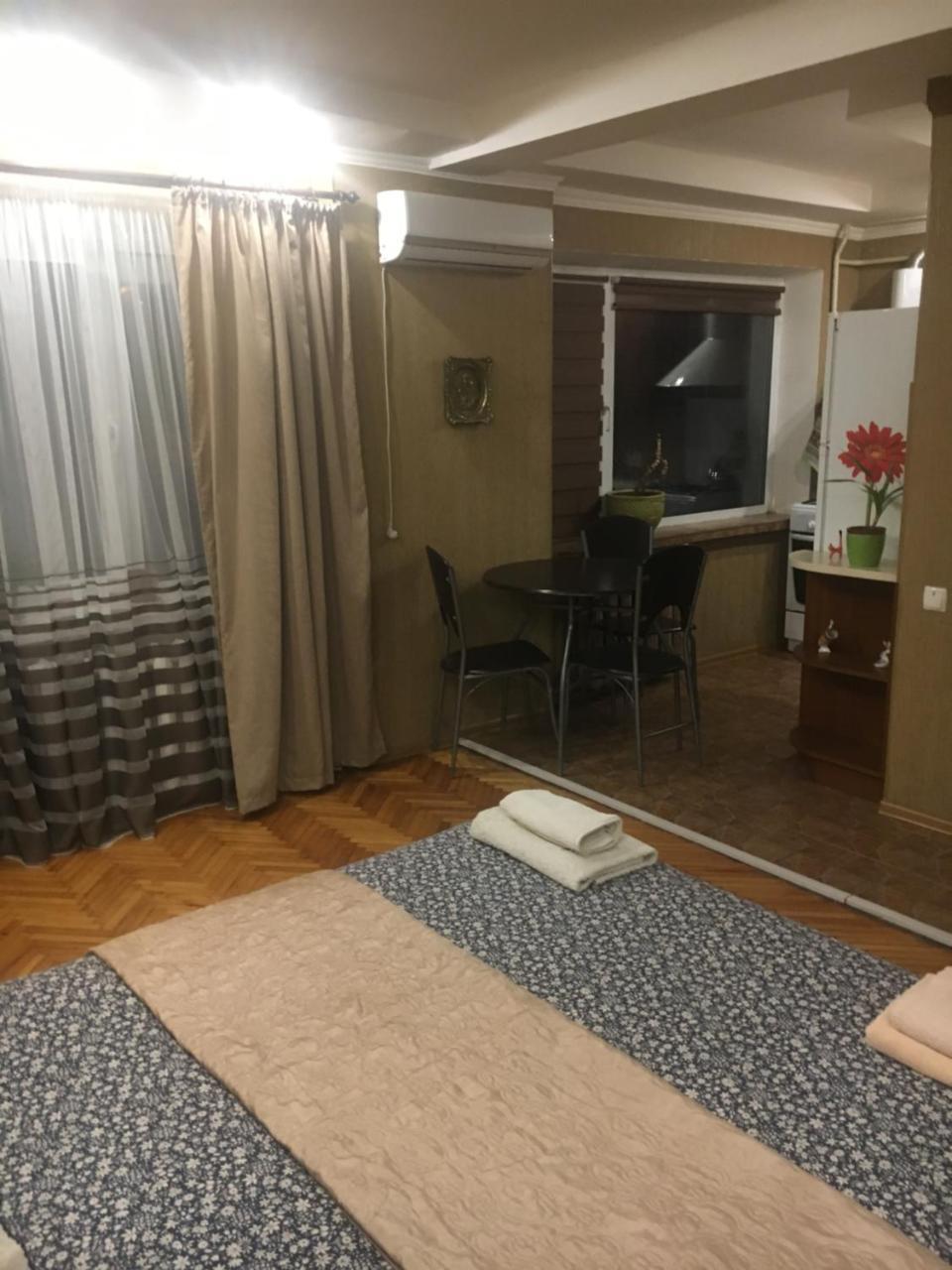 Kvartira Na Krakivskiy 12 , 52 Apartment Киев Екстериор снимка